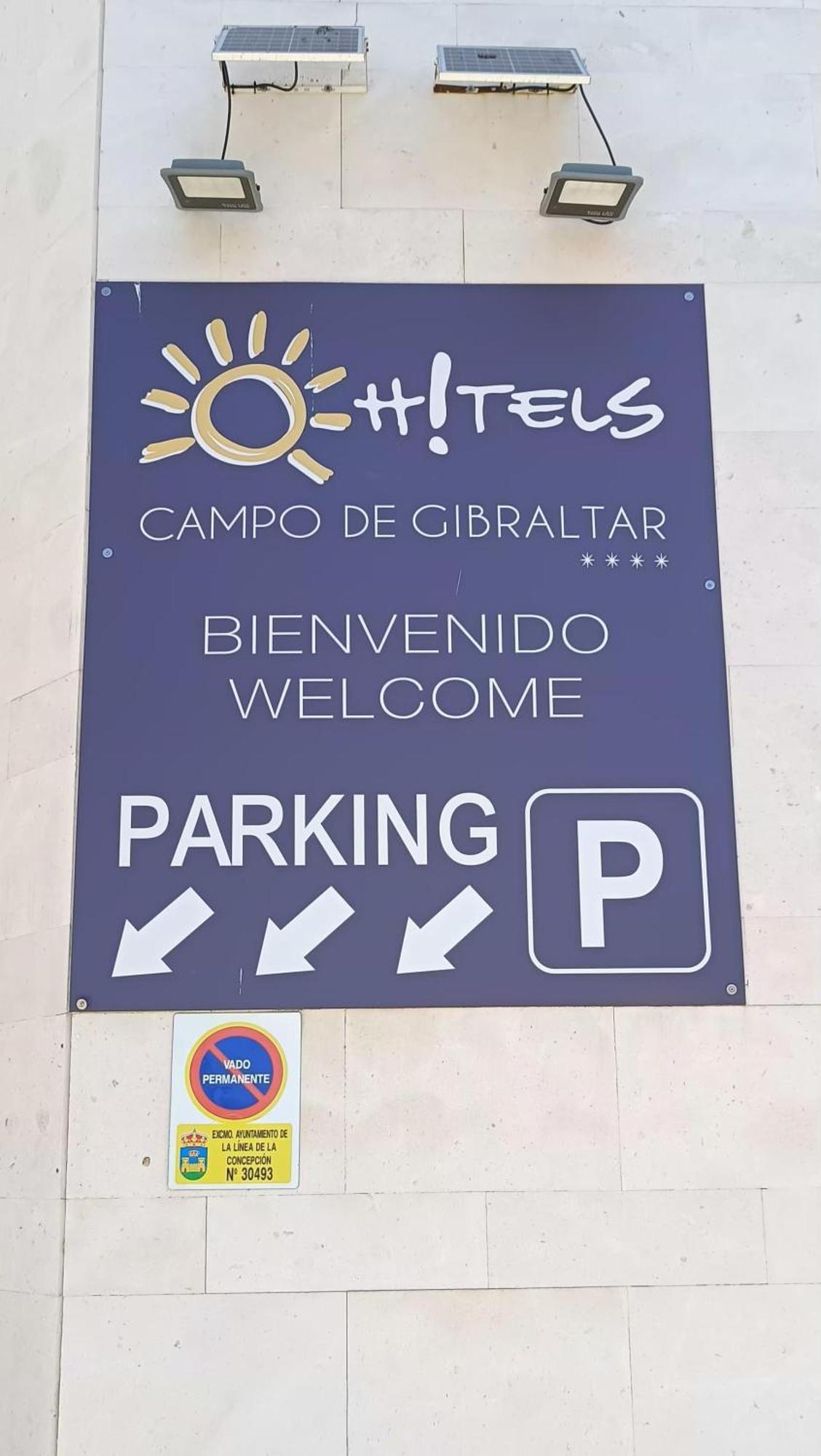 Отель Ohtels Campo De Gibraltar Ла-Линеа-де-ла-Консепсьон Экстерьер фото